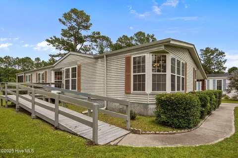 619 Outrigger Ct, Hampstead, NC 28443 photo 52