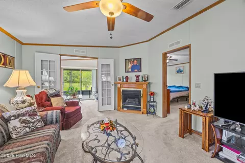 619 Outrigger Ct, Hampstead, NC 28443 photo 19