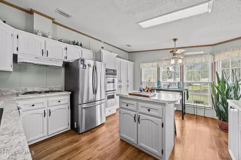 619 Outrigger Ct, Hampstead, NC 28443 photo 13