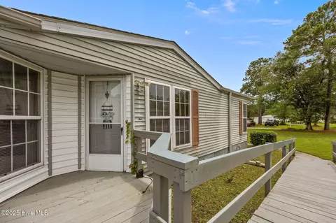 619 Outrigger Ct, Hampstead, NC 28443 photo 7