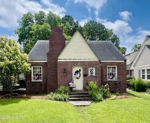 203 Acc Dr NE, Wilson, NC 27893