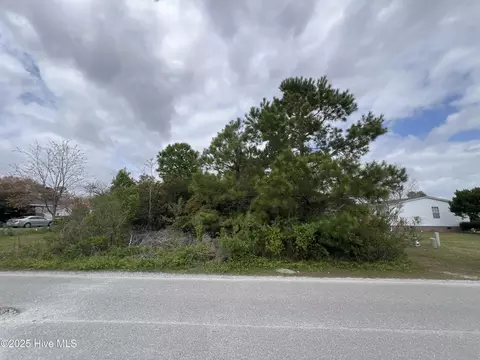 7613 Yvonne Rd, Wilmington, NC 28411
