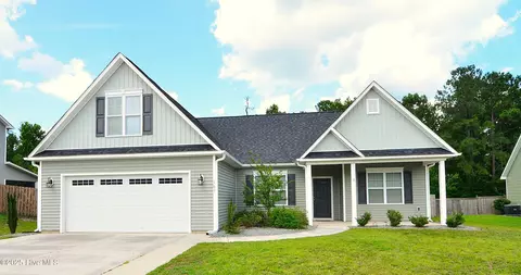 103 Maxwell Dr, Rocky Point, NC 28457
