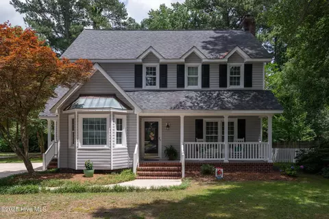 3305 Cadenza St, Greenville, NC 27858