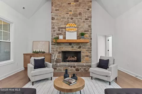 Living - 445 Oldham Rd, West End, NC 27376 photo 2 of 2