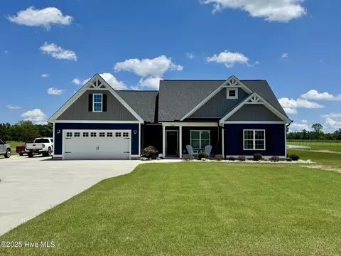 2925 Davenport Rd, Deep Run, NC 28525