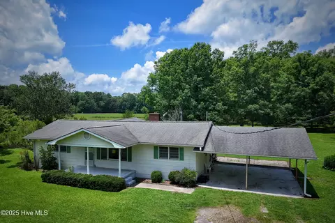 205 Hudnell Rd, Ernul, NC 28527