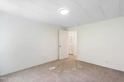 666 Bay Harbor Dr, Hampstead, NC 28443 photo 13