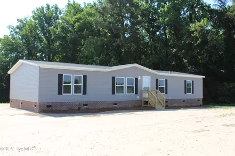 880 N Blizzardtown Rd, Pink Hill, NC 28572