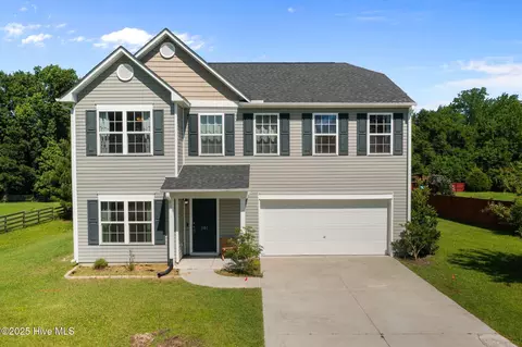 301 Stella Bridgeway Dr, Stella, NC 28582