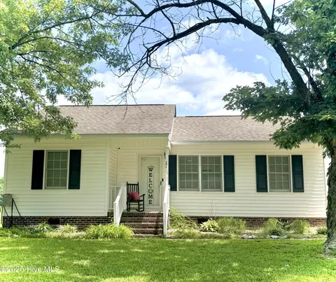 304 Branch St, Black Creek, NC 27813