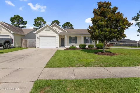 1726 Pepperwood Way, Leland, NC 28451