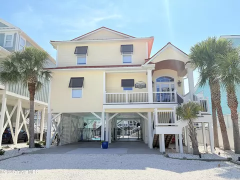 23 Leland St, Ocean Isle Beach, NC 28469