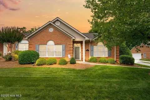 4465 Orchard Knob Ln, High Point, NC 27265