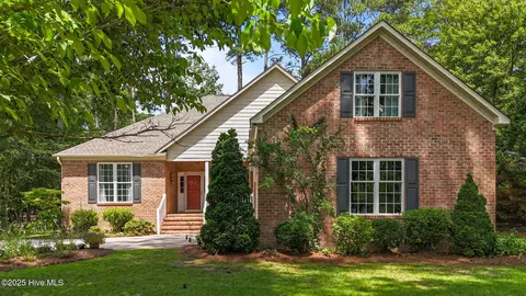 200 Appomattox Ln, Chocowinity, NC 27817