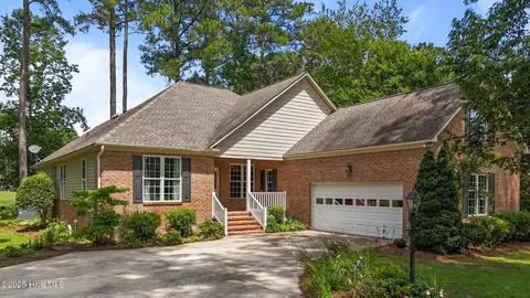 200 Appomattox Ln, Chocowinity, NC 27817 photo 2