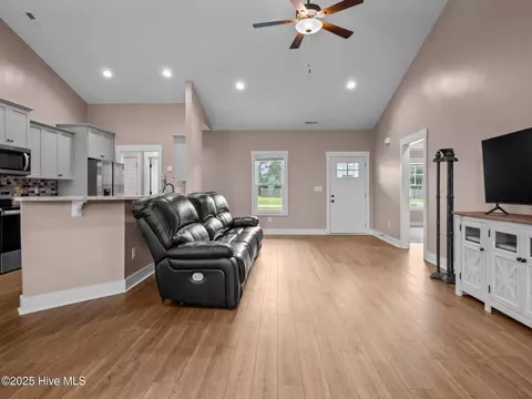 Other - 500 Perth Ct, Hubert, NC 28539 photo 1 of 6