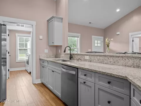 Kitchen - 500 Perth Ct, Hubert, NC 28539 photo 2 of 5
