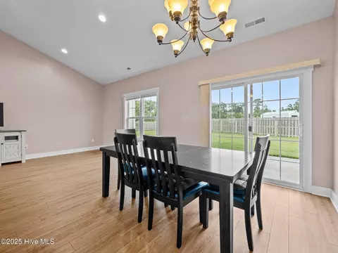 Dining - 500 Perth Ct, Hubert, NC 28539 photo 3 of 3