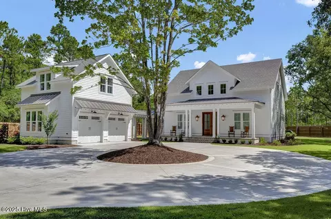 243 Pages Creek Dr, Wilmington, NC 28411