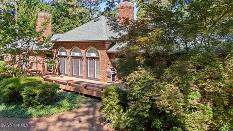 Exterior - 35 Brookhaven Rd, Pinehurst, NC 28374 photo 2 of 18