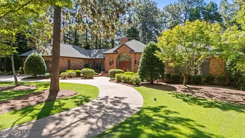 Exterior - 35 Brookhaven Rd, Pinehurst, NC 28374 photo 1 of 18