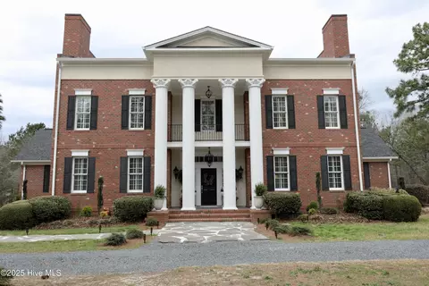 6680 Beulah Hill Church Rd, West End, NC 27376
