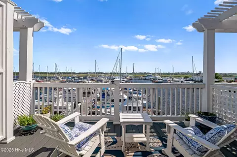 5003 Oquinn Blvd SE #STE G, Southport, NC 28461