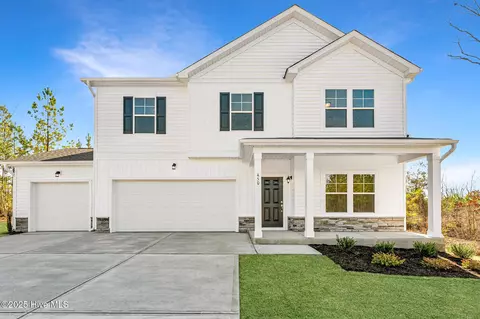 256 Enfield Dr, Carthage, NC 28327