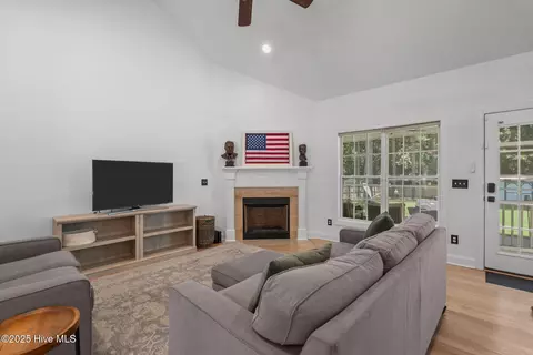 120 Timberwood Dr, Cameron, NC 28326 photo 6