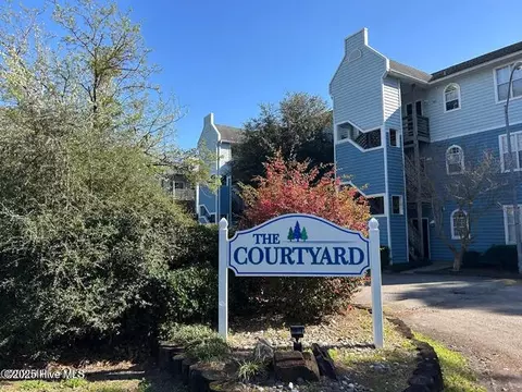 4220 Wilshire Blvd #304C, Wilmington, NC 28403