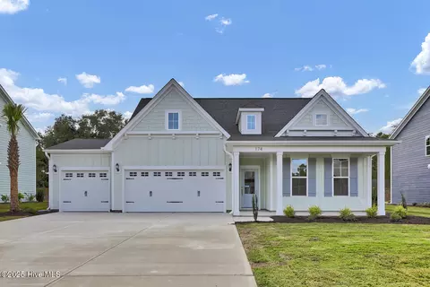 174 Planters Walk, Hampstead, NC 28443