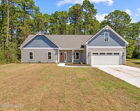 1230 Petite Terre Ct, New Bern, NC 28560