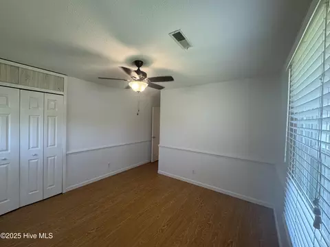 Bedroom - 648 Shell Hill Rd, Sea Level, NC 28577 photo 1 of 4