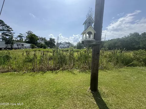 Exterior - 648 Shell Hill Rd, Sea Level, NC 28577 photo 8 of 9