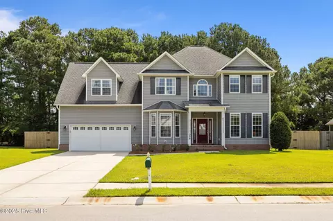 324 Foster Creek Rd, Swansboro, NC 28584
