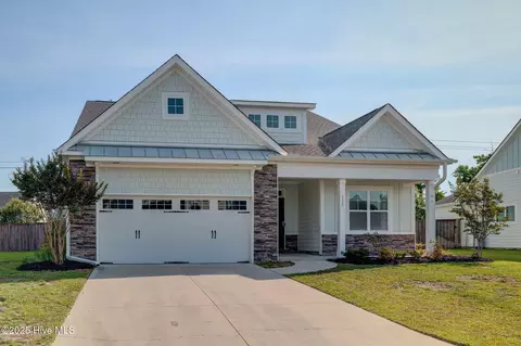 134 N Lamplighters Walk, Hampstead, NC 28443