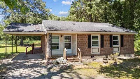 235 Poor Rd, Scotland Neck, NC 27874