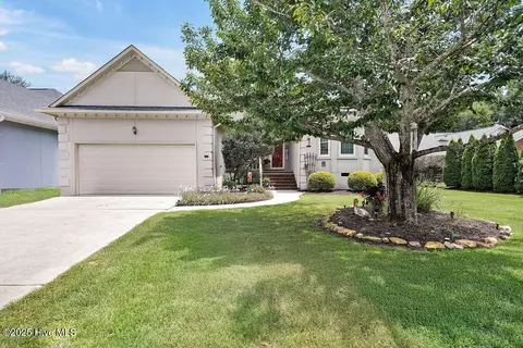 112 Pitch Pine Ct, Wilmington, NC 28412