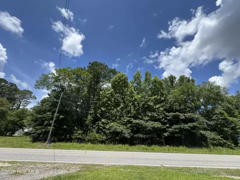 1 Saw Mill Rd NE, Northwest, NC 28451