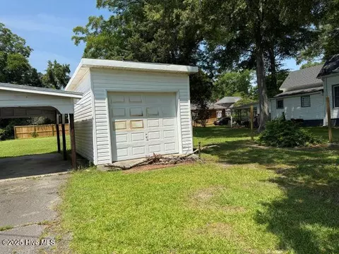404 Broad St, Aulander, NC 27805 photo 8