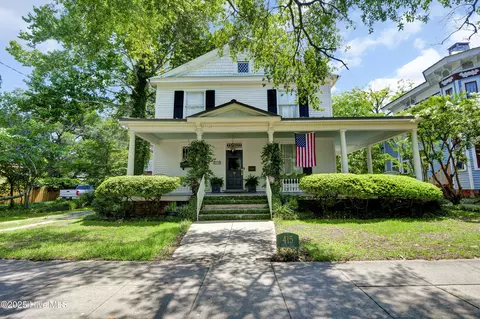 415 S 3rd St, Wilmington, NC 28401