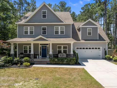 16 Starlit Ln, Pinehurst, NC 28374