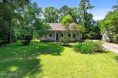 32 Windy Ct, Oriental, NC 28571