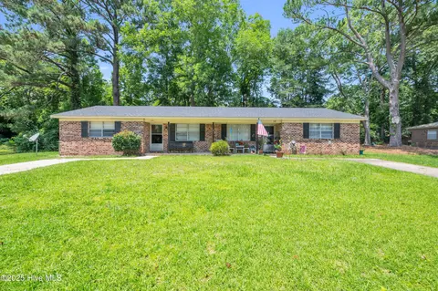 Undisclosed, Wilmington, NC 28409