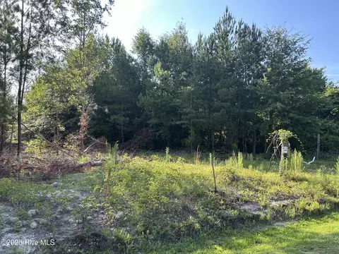 05 Marston Rd, Laurel Hill, NC 28351