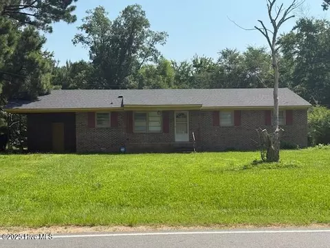 513 Hall Siding Rd, Ahoskie, NC 27910