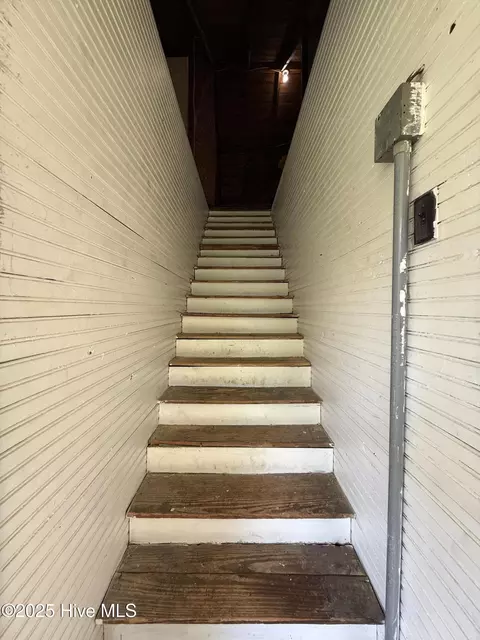 603 E 8th St, Washington, NC 27889 photo 31