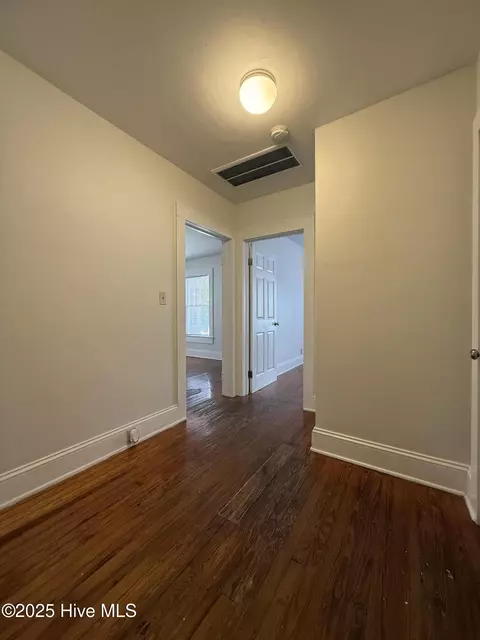 603 E 8th St, Washington, NC 27889 photo 23