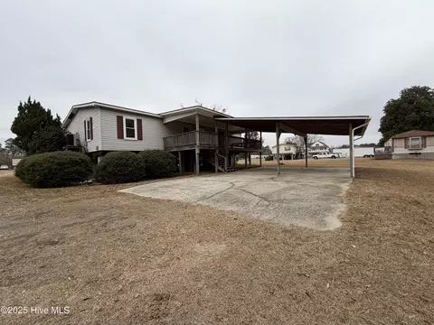 2537 Whichards Beach Rd, Chocowinity, NC 27817 photo 4